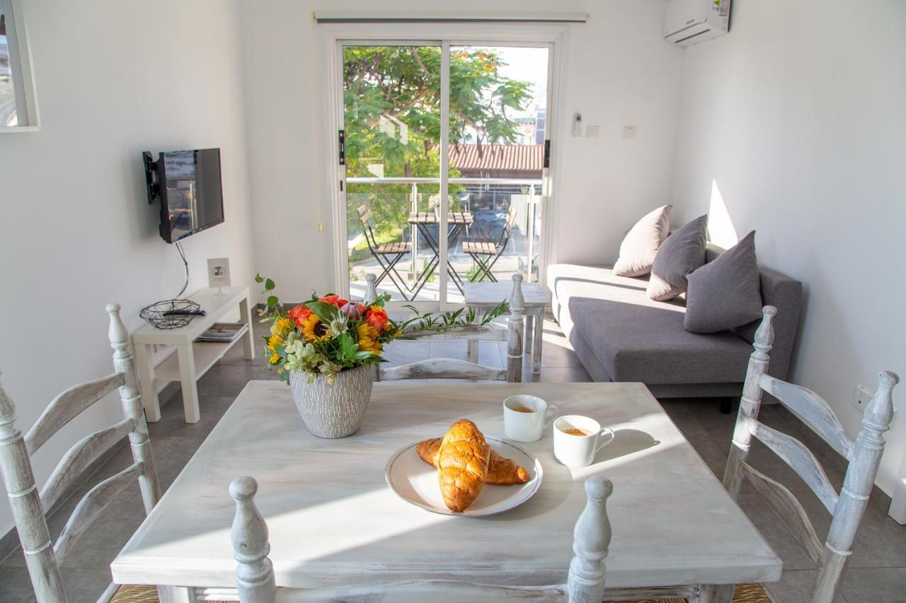 Tikay Holiday Apts Ajia Napa Zewnętrze zdjęcie