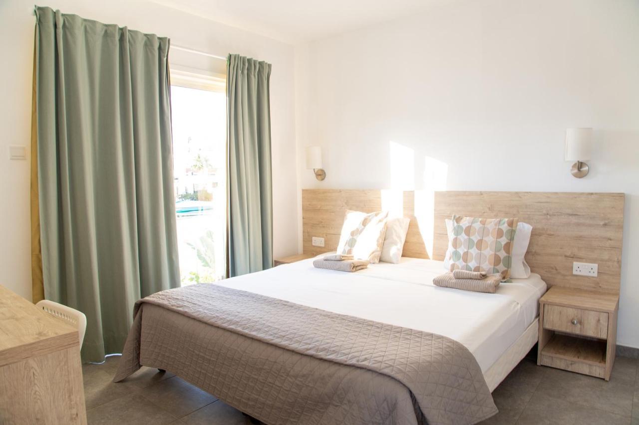 Tikay Holiday Apts Ajia Napa Zewnętrze zdjęcie