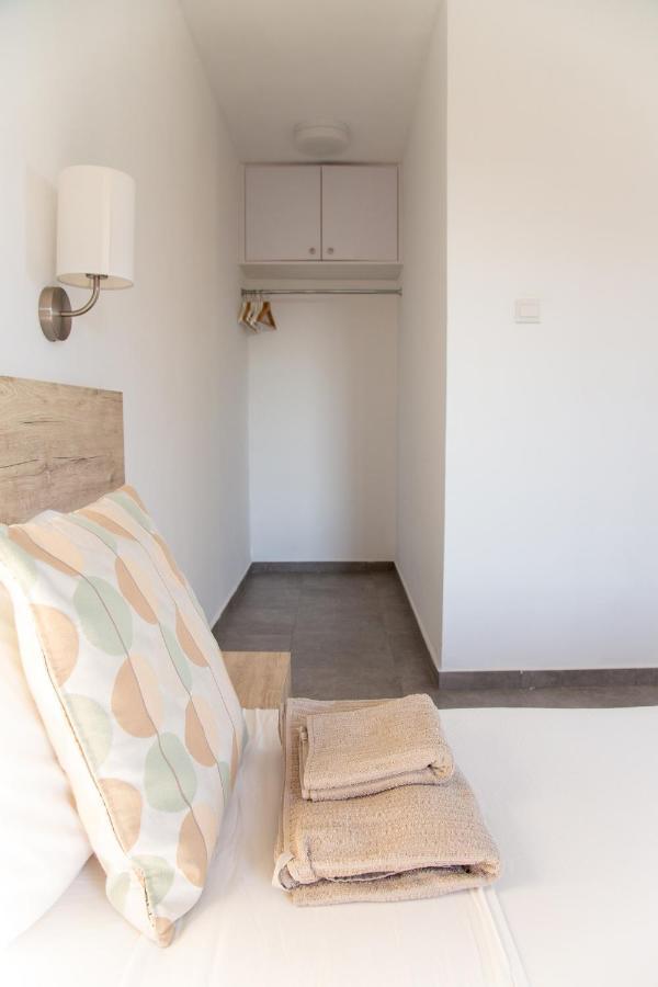 Tikay Holiday Apts Ajia Napa Zewnętrze zdjęcie