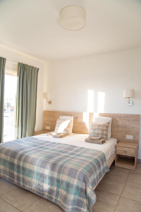 Tikay Holiday Apts Ajia Napa Zewnętrze zdjęcie