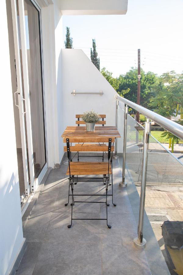 Tikay Holiday Apts Ajia Napa Zewnętrze zdjęcie