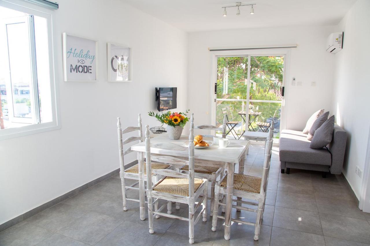Tikay Holiday Apts Ajia Napa Zewnętrze zdjęcie