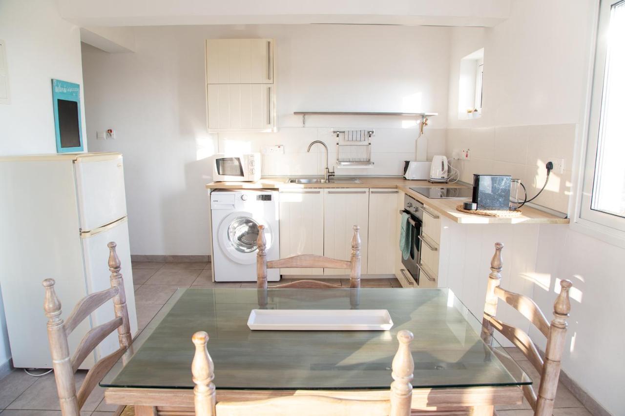 Tikay Holiday Apts Ajia Napa Zewnętrze zdjęcie