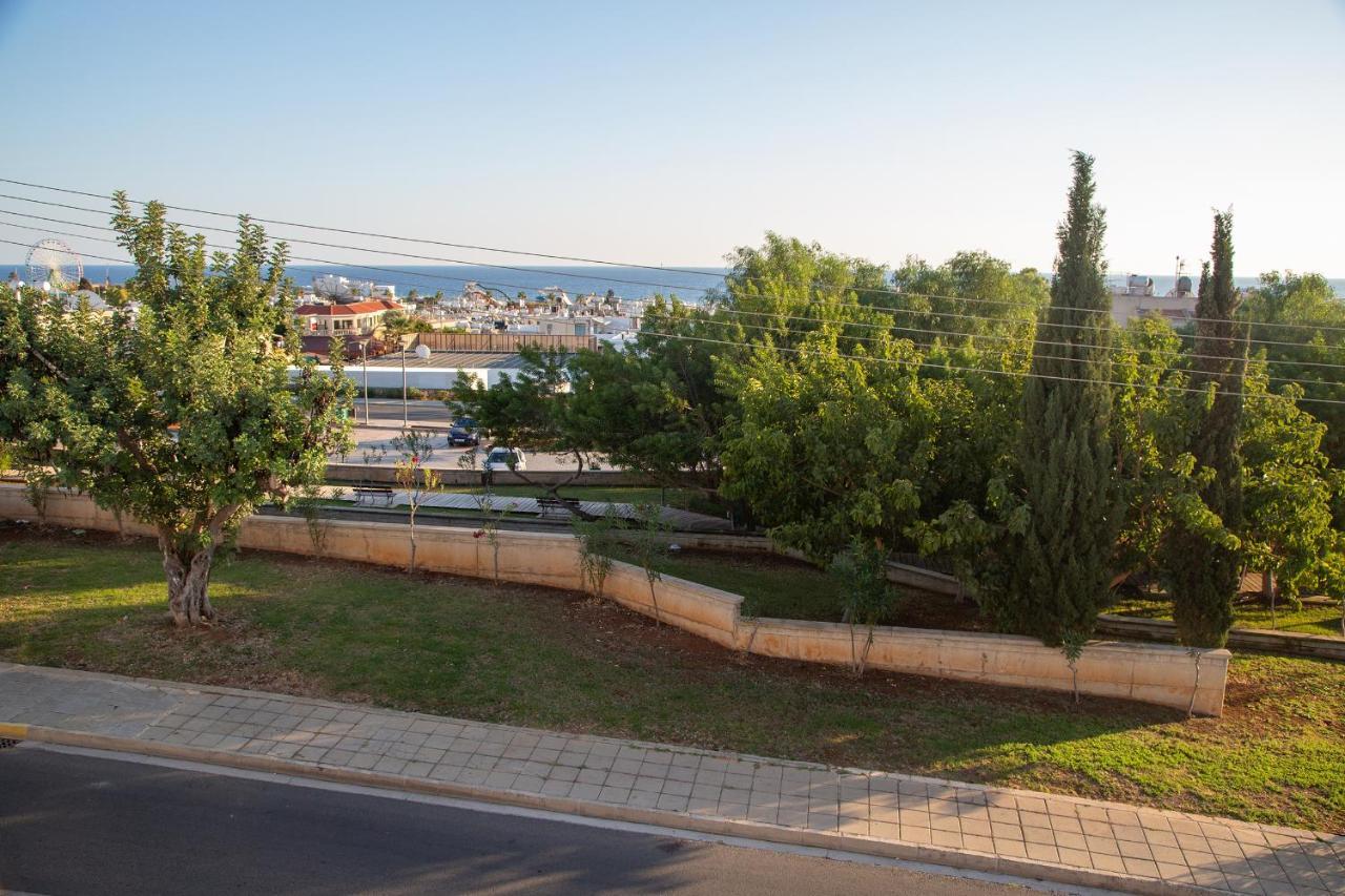 Tikay Holiday Apts Ajia Napa Zewnętrze zdjęcie
