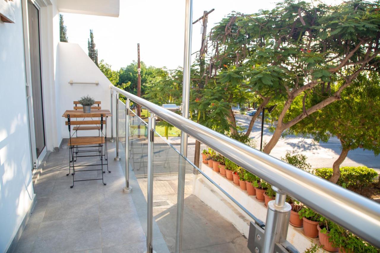 Tikay Holiday Apts Ajia Napa Zewnętrze zdjęcie
