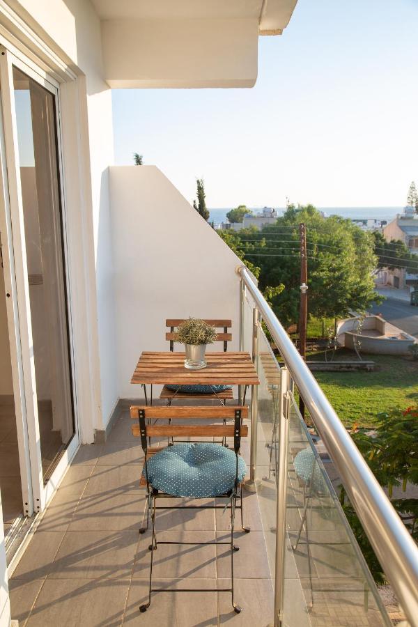 Tikay Holiday Apts Ajia Napa Zewnętrze zdjęcie